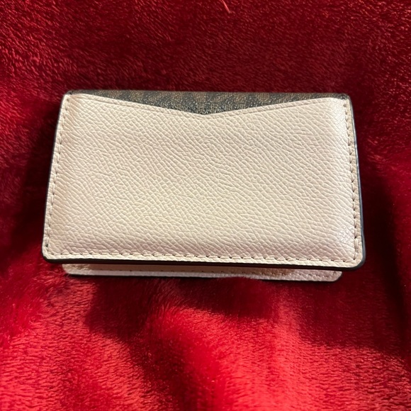 Michael Kors small wallet/ card case - Picture 3 of 6